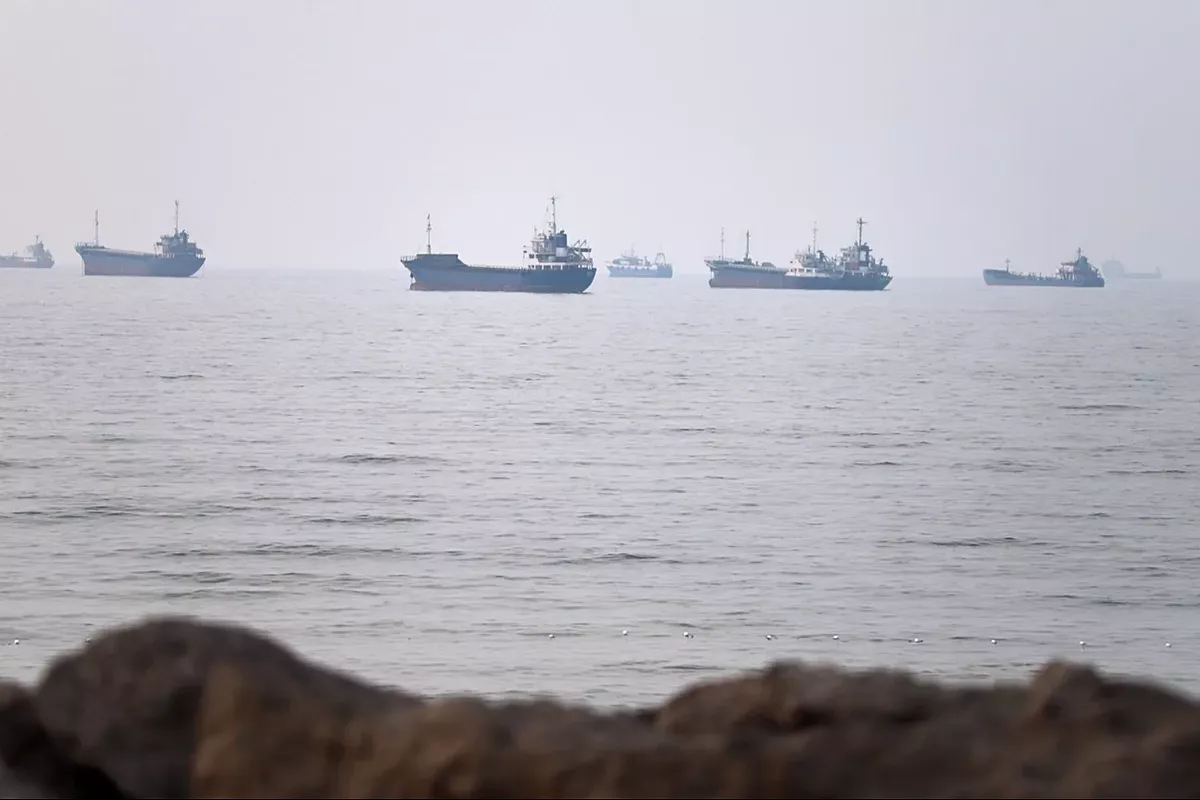 Hormuz Ship Attacks Surge: Are Increased Oil Exports Sustainable?