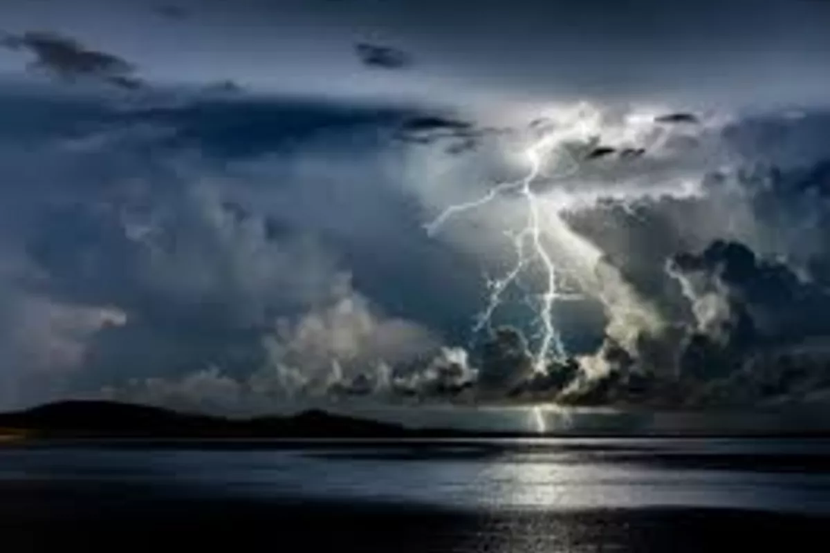 Thundershowers and Squalls Set to Sweep Across Kazakhstan