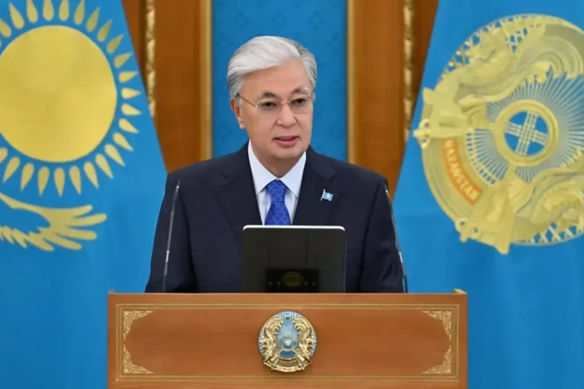 President Tokayev Hails Oil and Gas Sector as Backbone of Kazakhstan’s Economy