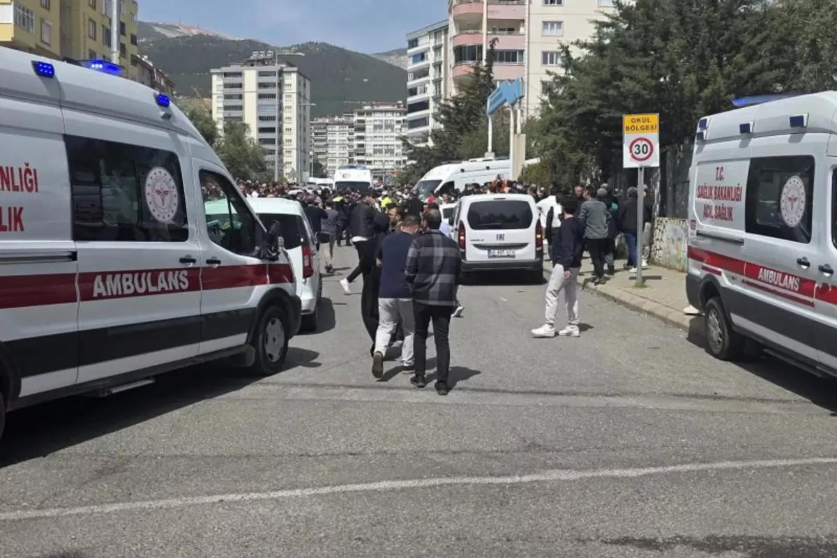 At Least 4 Killed, 8 Injured as Gunman Opens Fire in Southern Türkiye