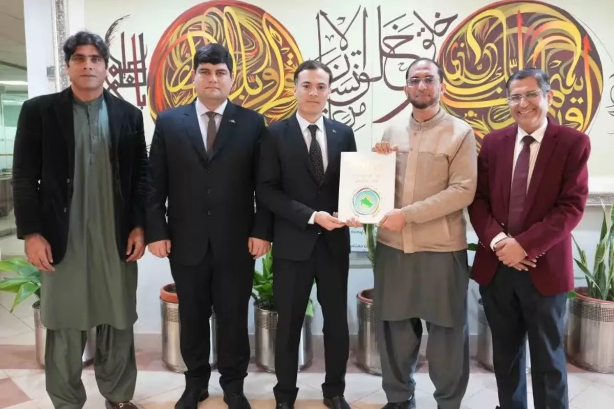 Turkmen Embassy Promotes Peace, Donates Books in Pakistan