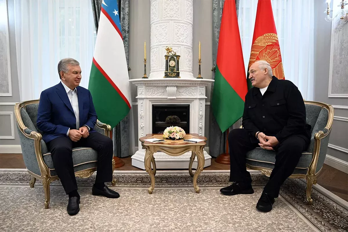 Uzbek, Belarusian Presidents Hold Informal Talks Ahead of Strategic Partnership Deal