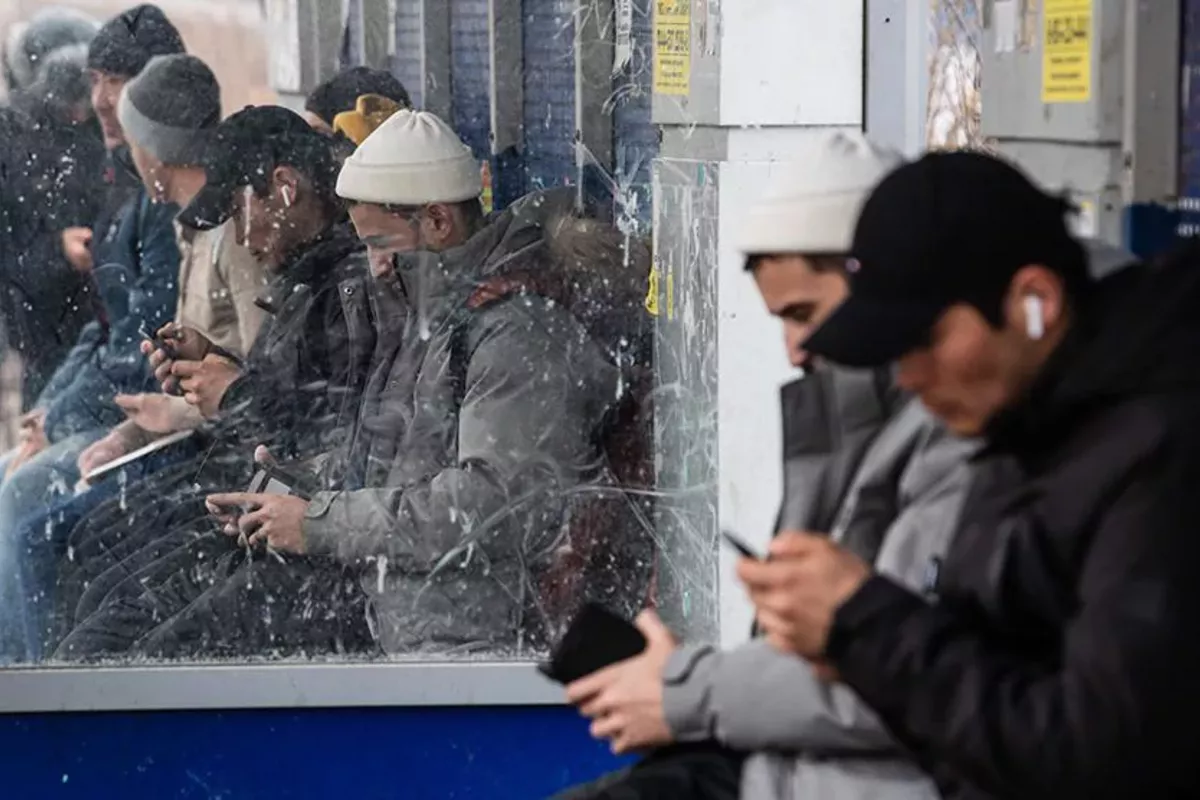 Russia's St. Petersburg Proposes Higher Work Patent Cost for Migrants in 2027