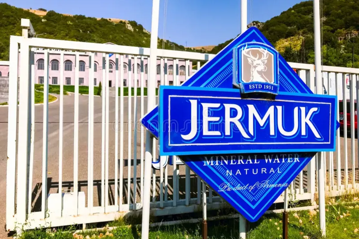 Russia Bans Sale of Armenian Mineral Water Batch