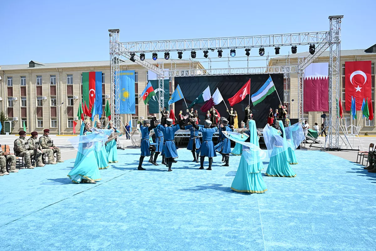 Eternal Brotherhood – IV Troops Enjoy Vibrant Cultural Showcase in Azerbaijan