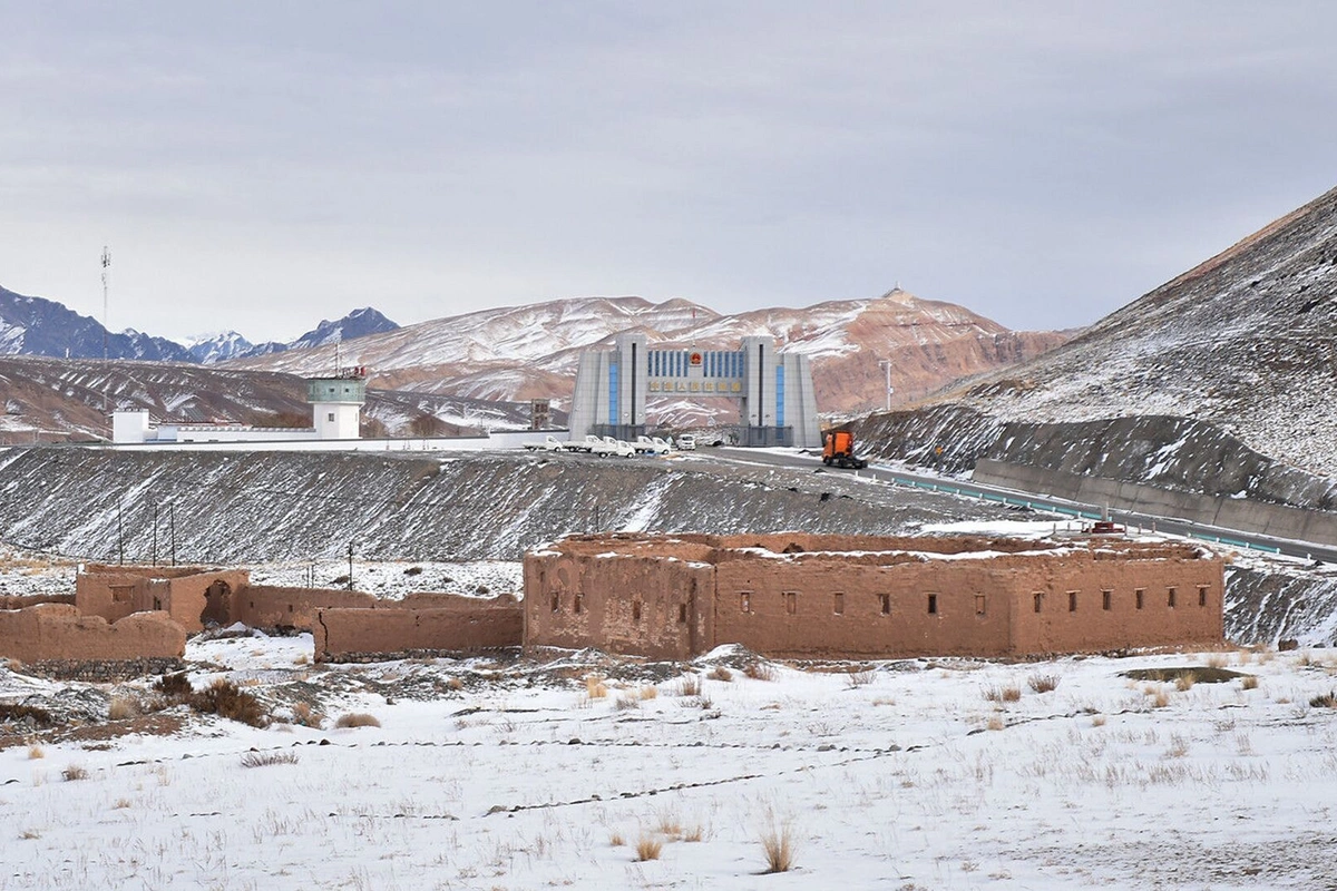 Kyrgyzstan to Take Over Operation of Friendship Bridge on Kyrgyz-Chinese Border