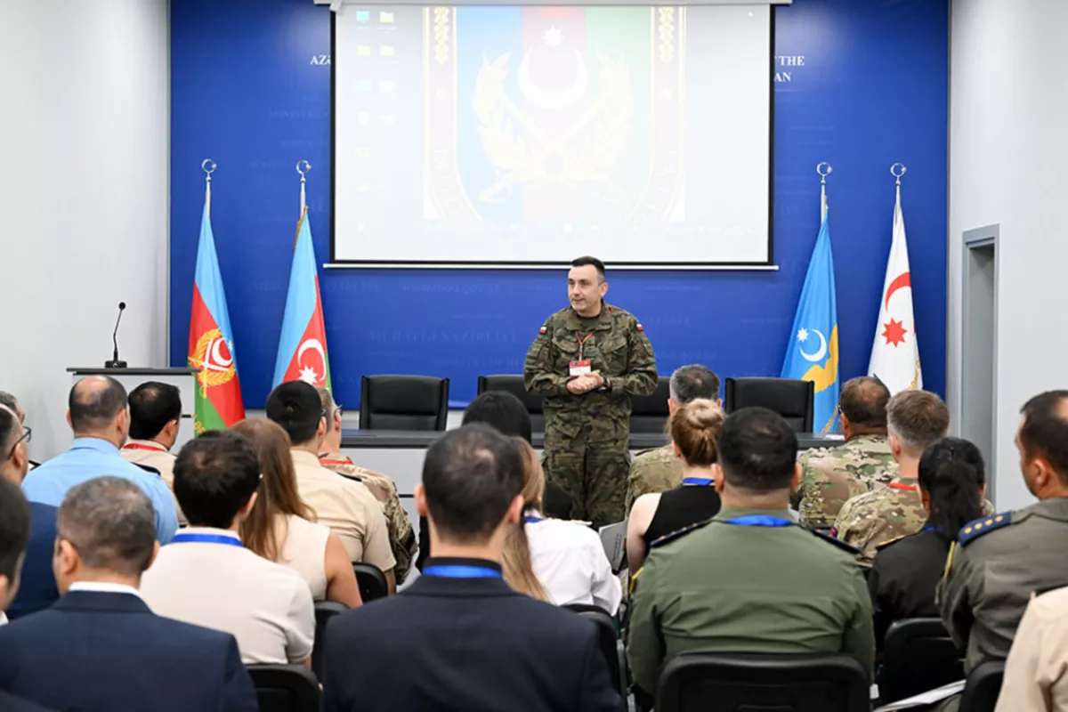 Baku Hosts Strategic Communications Course