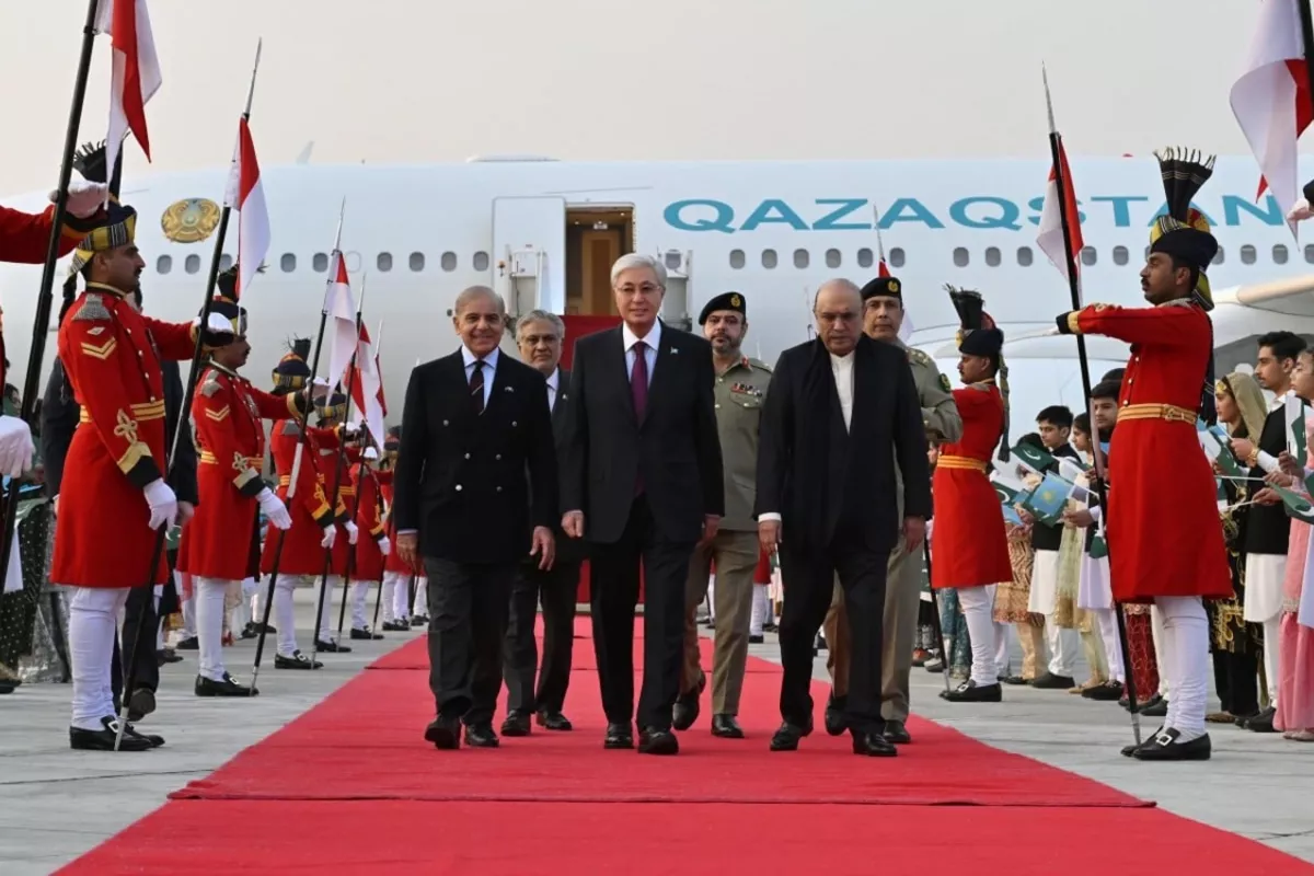 Kazakhstan–Pakistan Ties in Focus as Tokayev Begins State Visit to Islamabad