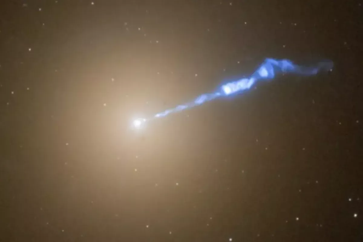 3,000-Light-Year Jet Linked to First Ever Imaged Black Hole, Astronomers Find