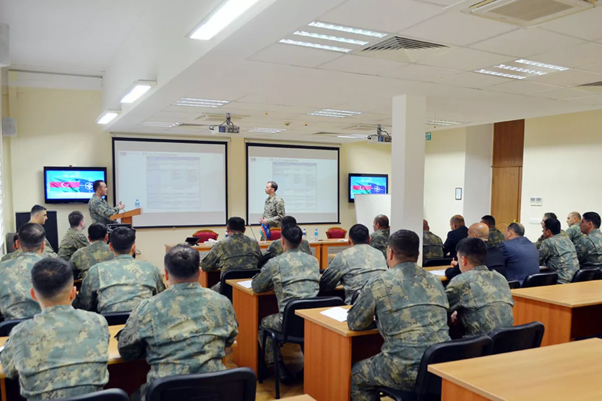 NATO Mobile Training Team Conducts Seminar in Baku
