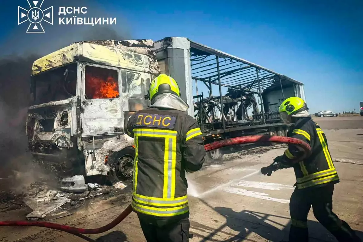 Russia Strikes Kyiv and Boryspil, Ukraine’s Main Airport Hub