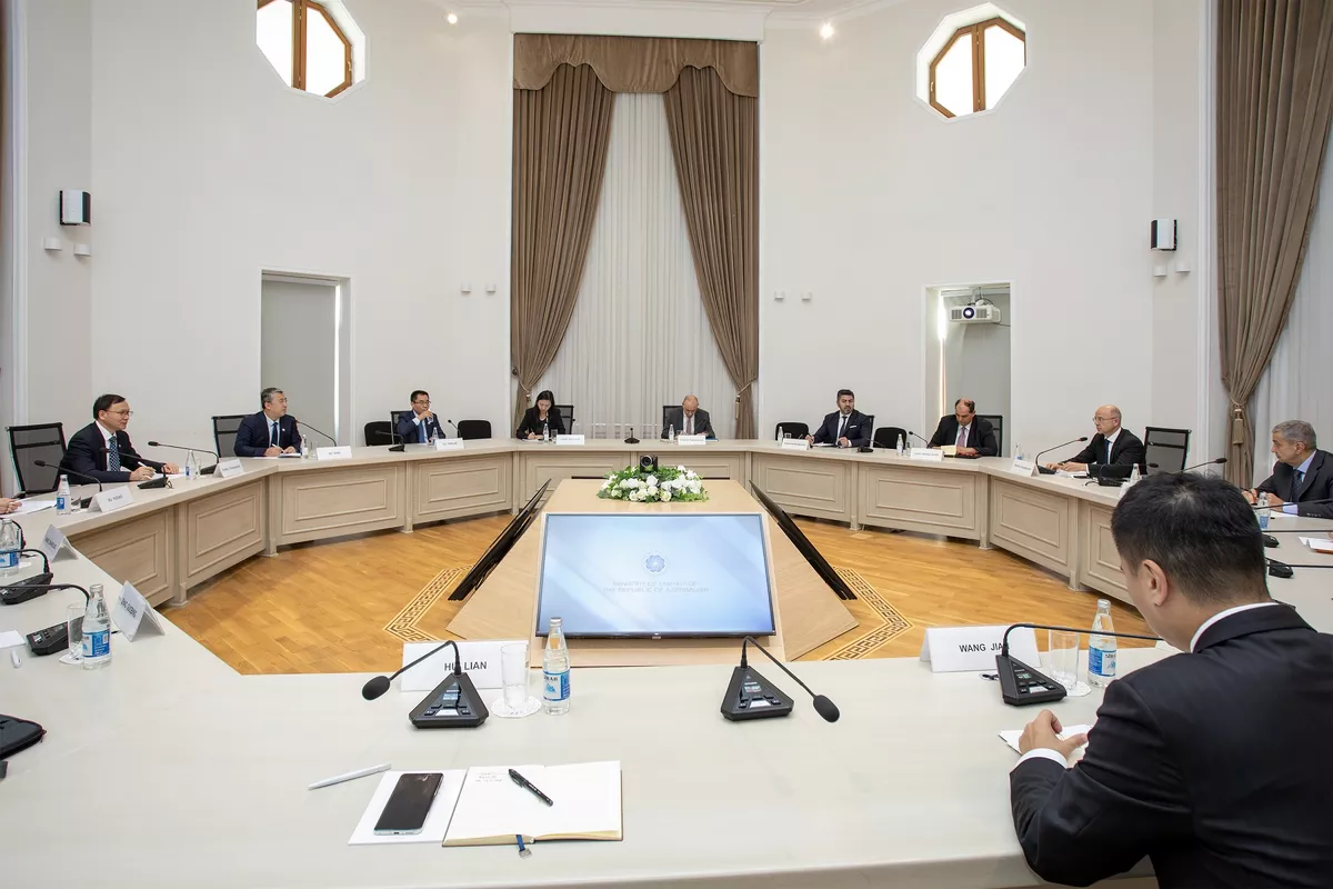 Azerbaijan, China Eye New Energy Projects in Caspian Sea