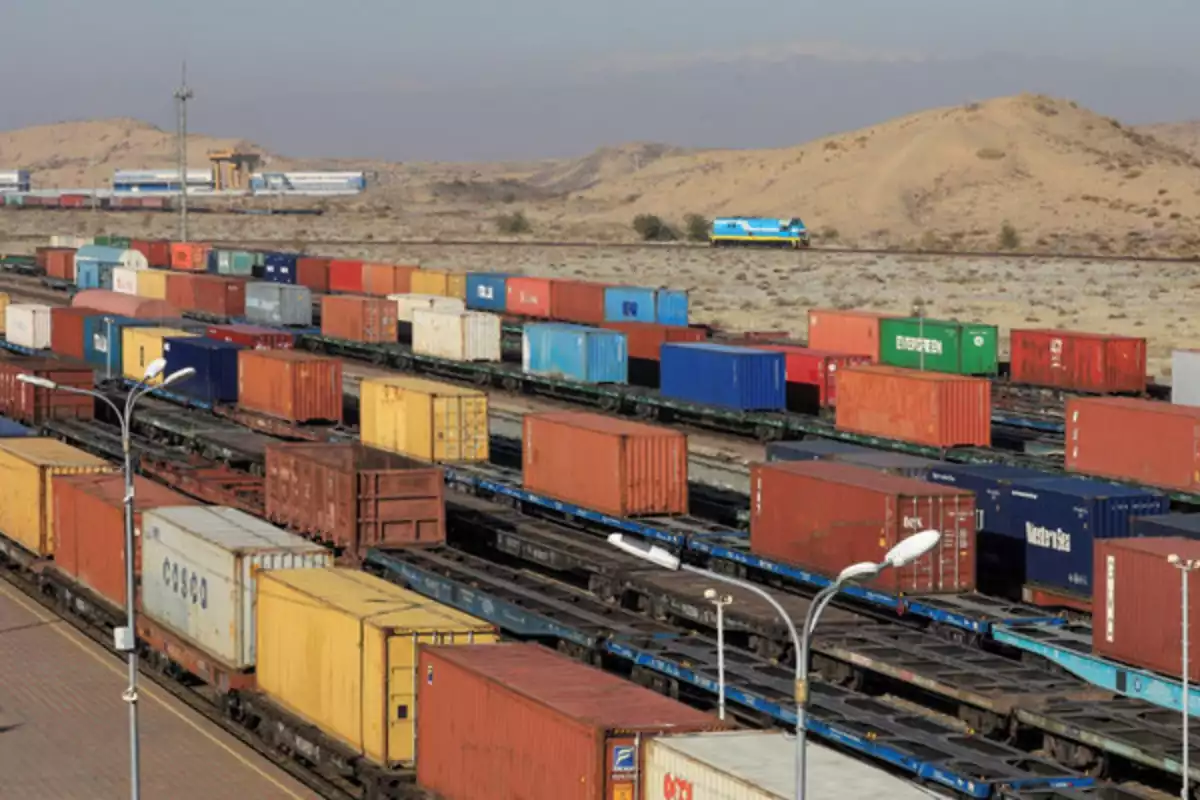 Kazakhstan Plans to Increase Cargo Transit Through the Middle Corridor