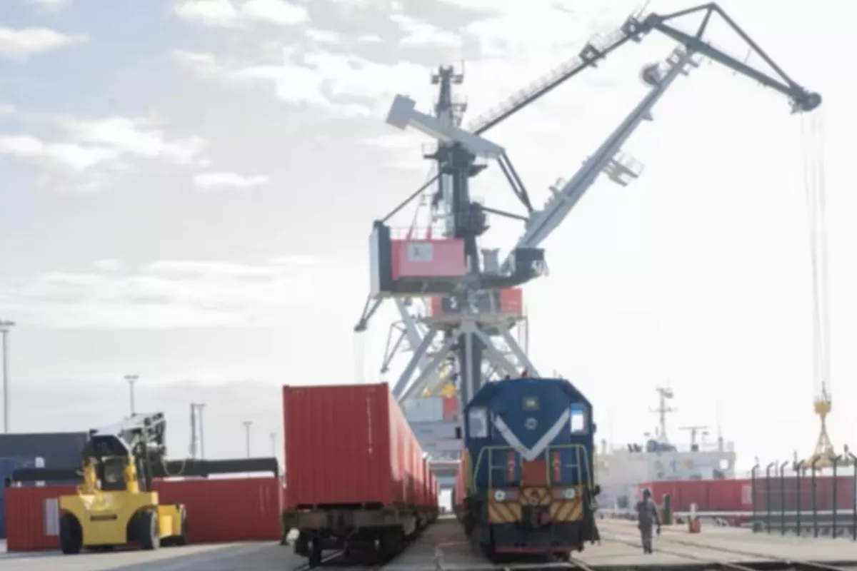 Nikkei: Azerbaijan Advances Logistics Modernization to Boost Transport Corridors