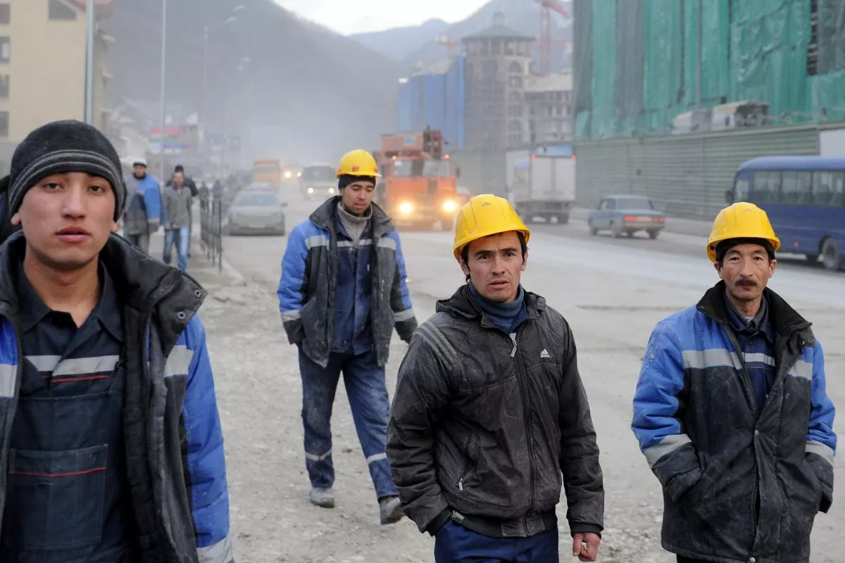 Tajikistan Tops World in Dependence on Migrant Remittances