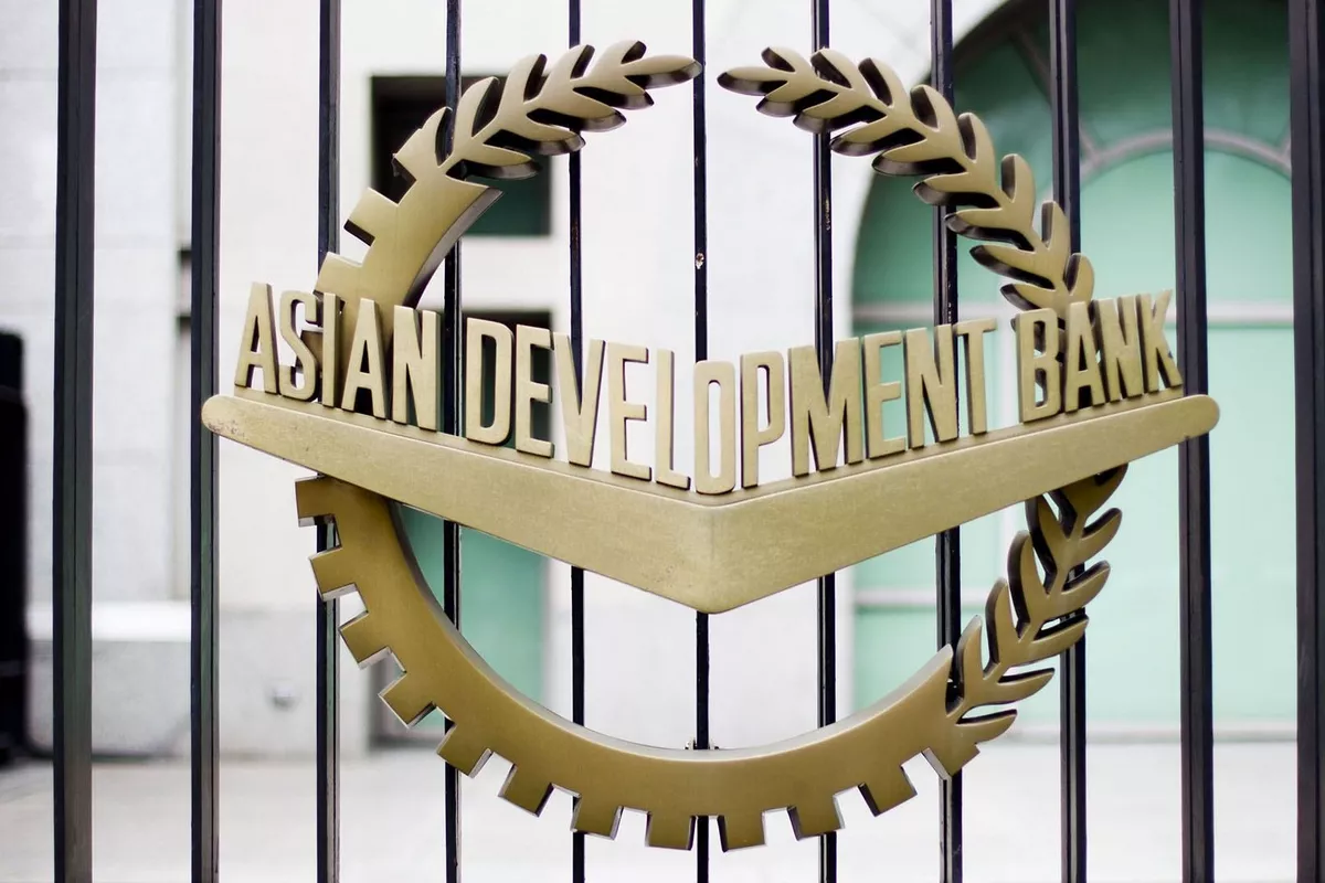Turkmenistan, ADB Discuss Strengthening Cooperation and Regional Development