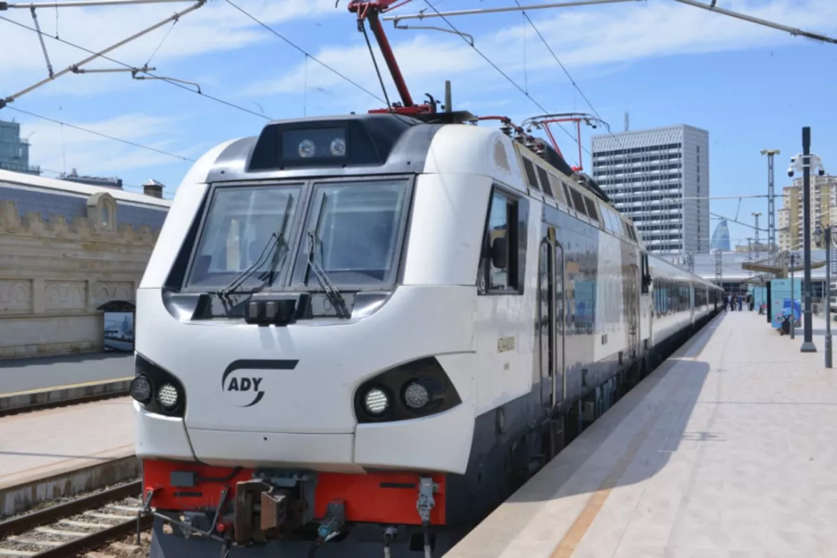 Baku–Tbilisi Passenger Train Service Resumes After 6 Years