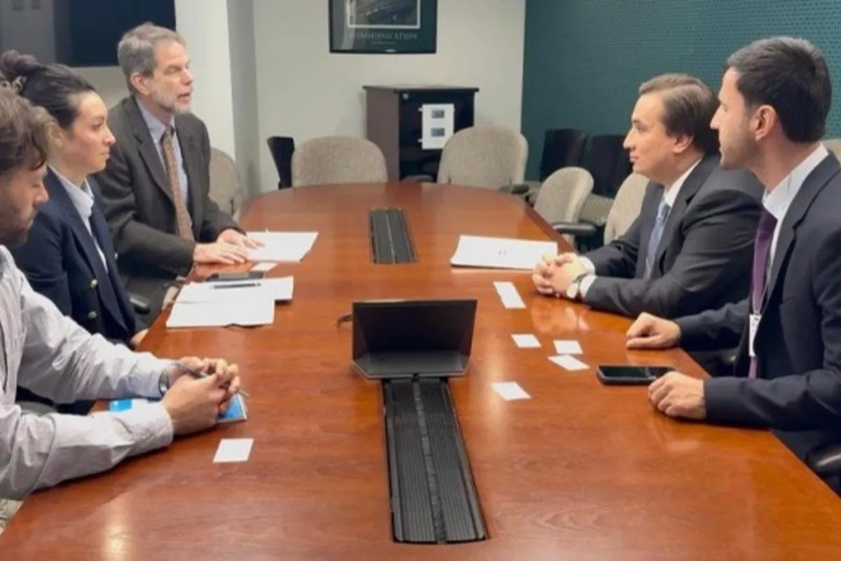 Tajikistan, US Explore Direct Flights and Aviation Partnerships