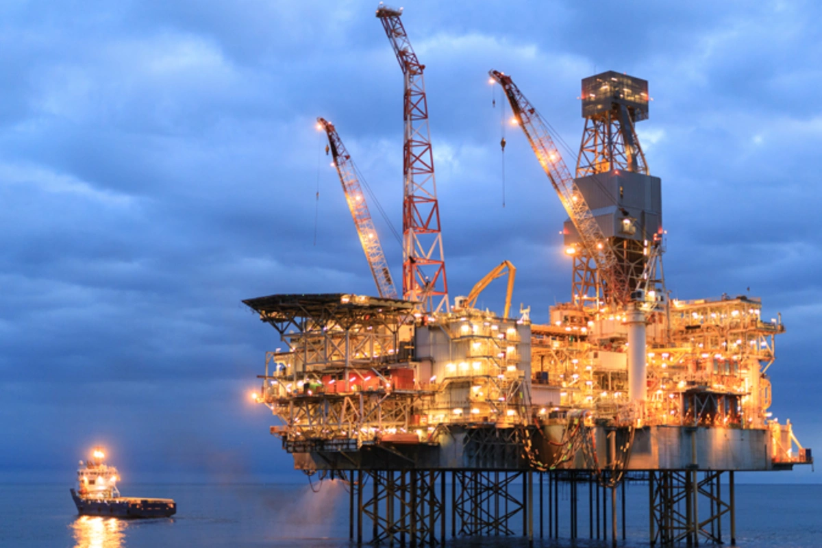 BP Azerbaijan Intends to Build New Platform at Shah Deniz field