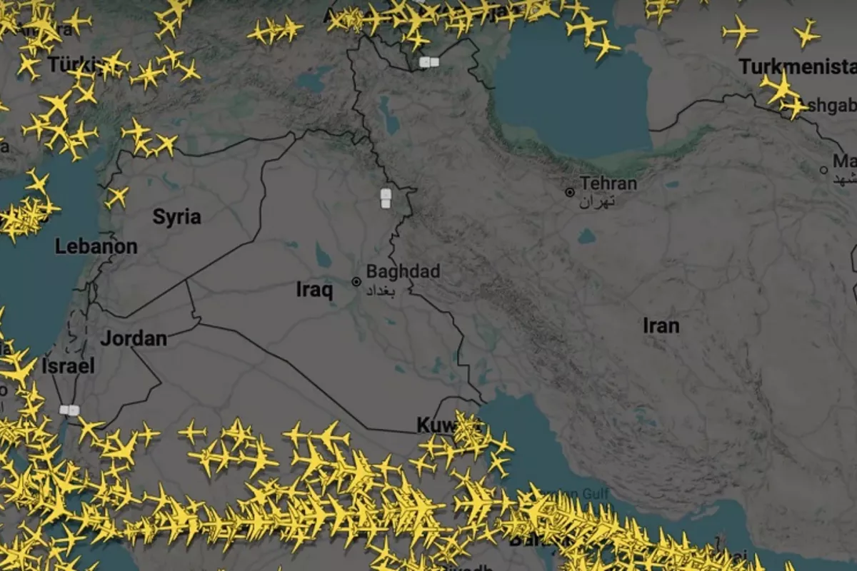 Which Airlines Are Avoiding Middle East Airspace Amid Iran–US Tensions