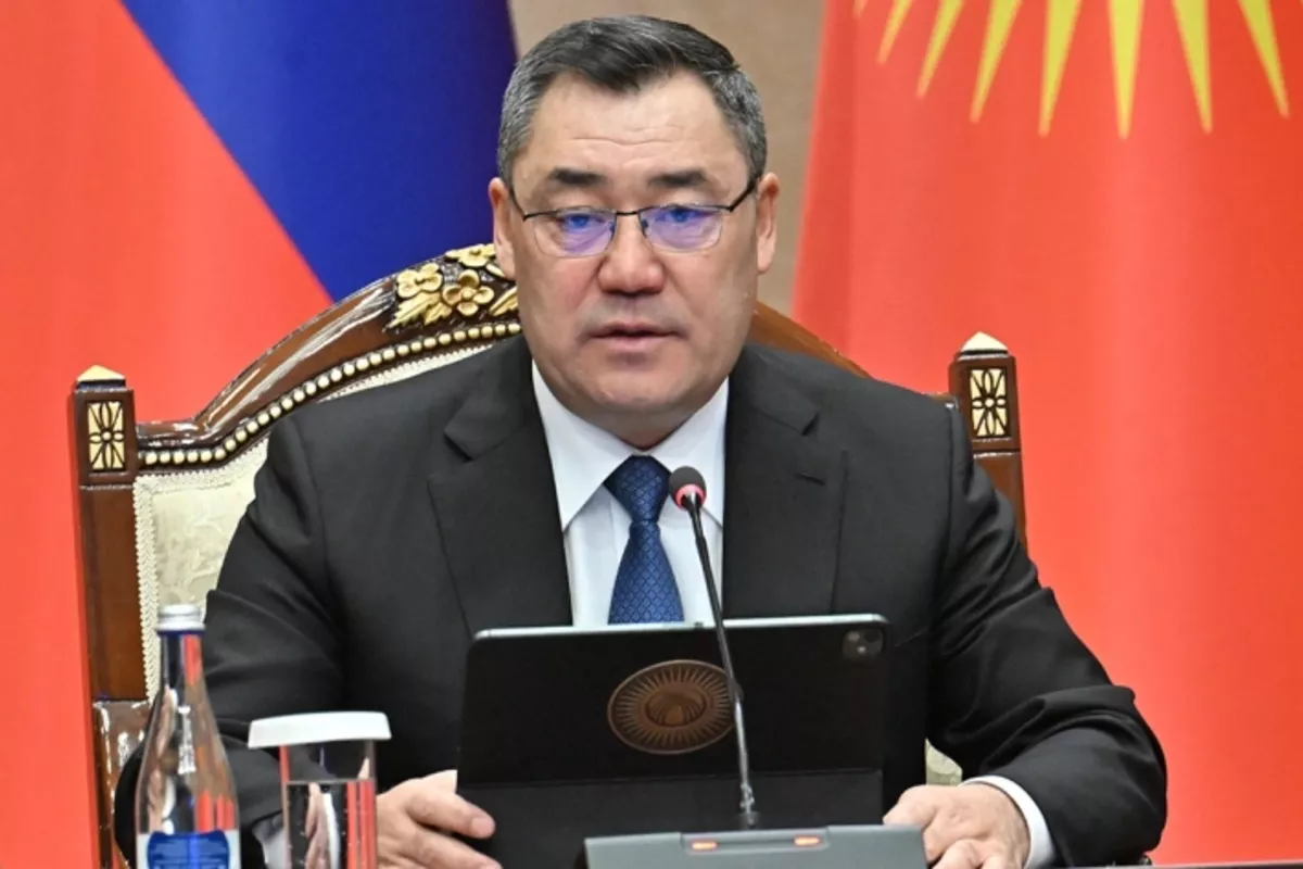 Kyrgyz Leader Proposes Mandatory Parliamentary Voting Law