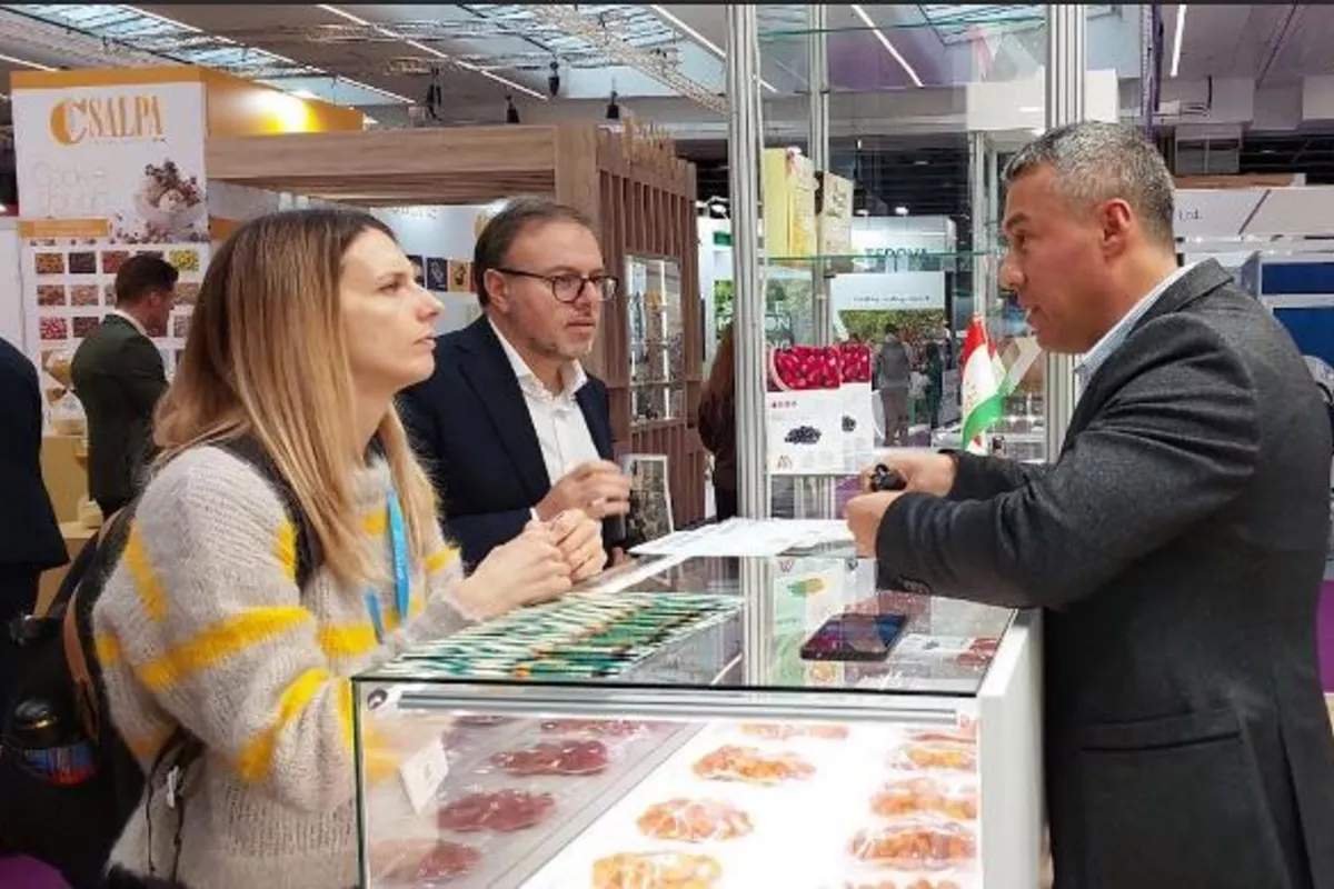 Tajik Dried Fruits Stand Out at Major Paris Food Exhibition
