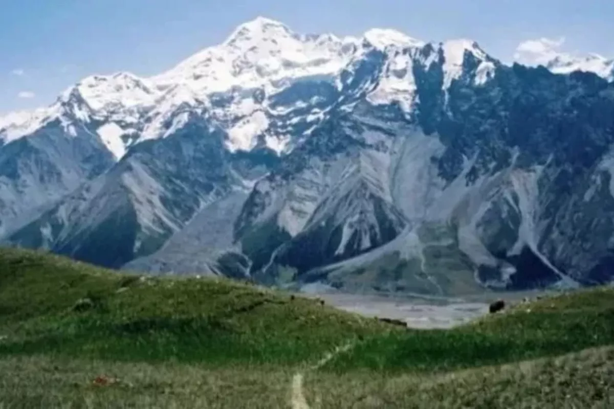 Tourism EXPO Japan 2025 Welcomes Kyrgyz Delegation to Boost Travel Ties