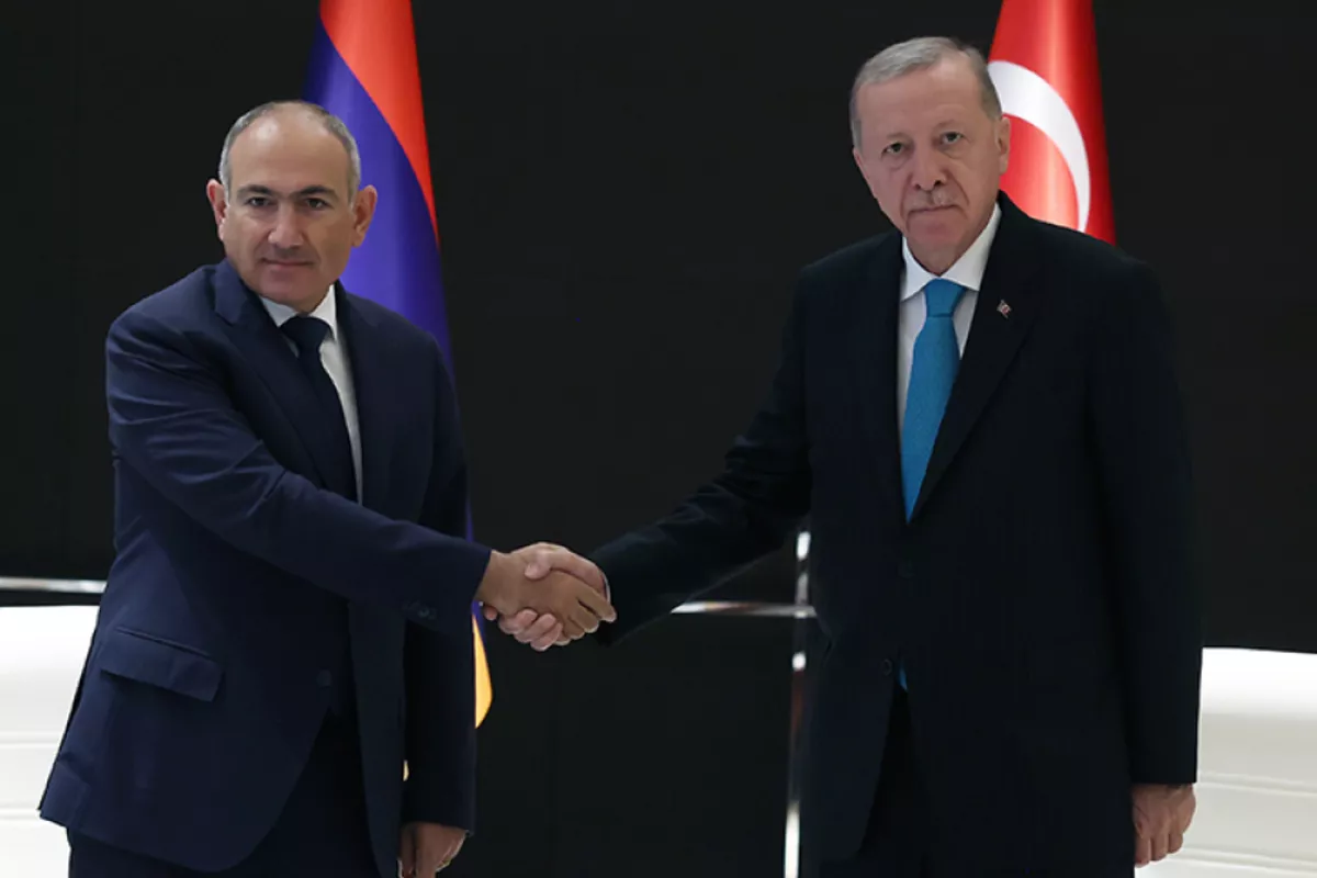 Turkish Leader Meets With Armenian PM At SCO Summit To Discuss Peace In South Caucasus
