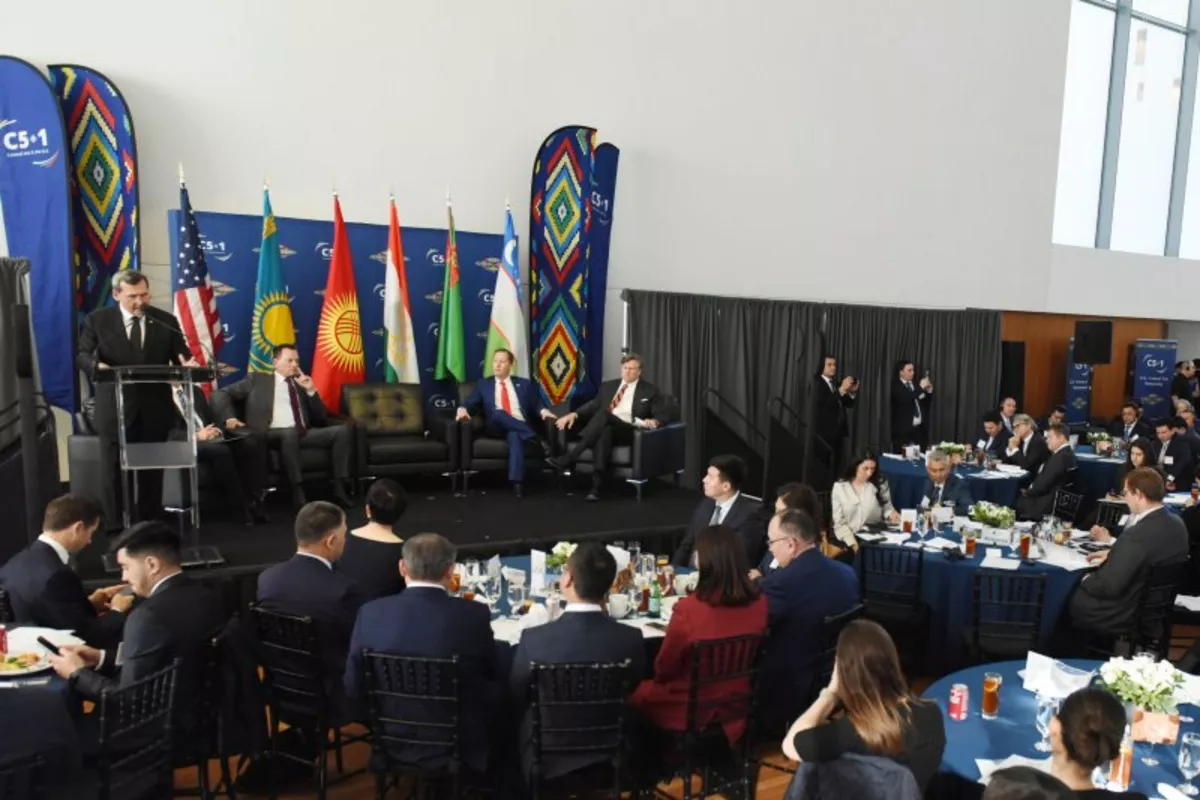Tajikistan Showcases Major Investment Projects at C5+1 Business Conference in Washington