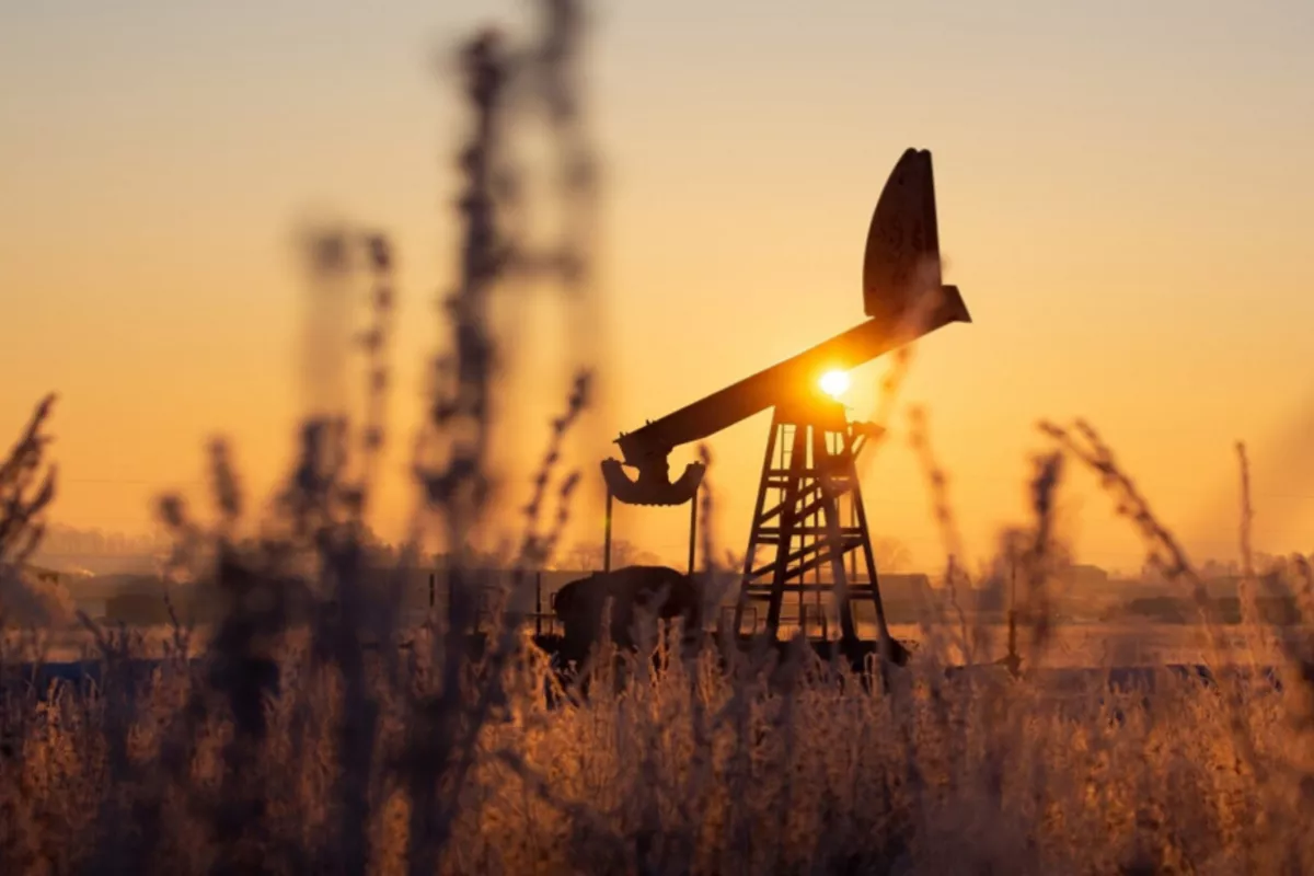 Azerbaijani Oil Price Climbs to Almost $72 Per Barrel