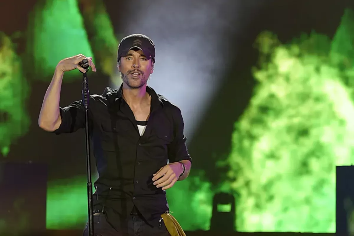Enrique Iglesias Confirms Two Major Concerts in Kazakhstan