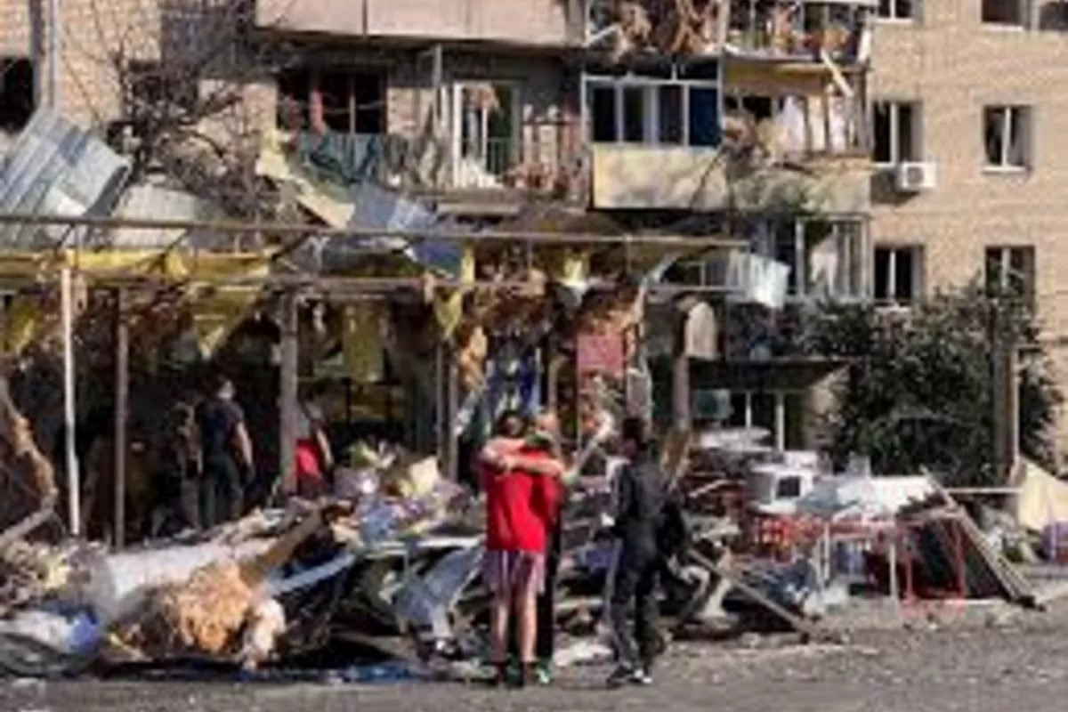 Two Waves of Russian Strikes Hit Ukraine’s Zaporizhzhia