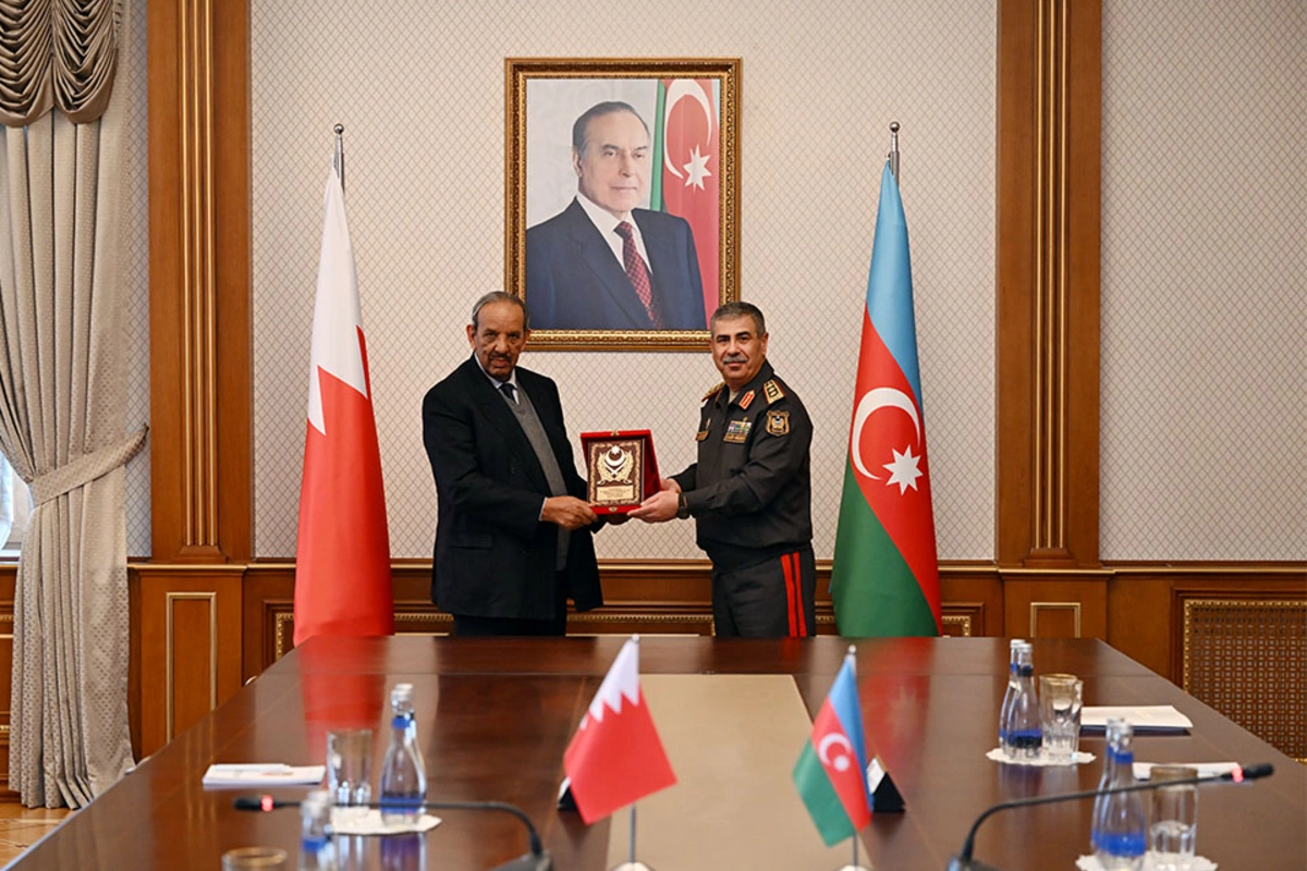 Azerbaijan and Bahrain Explore Expanding Military Cooperation