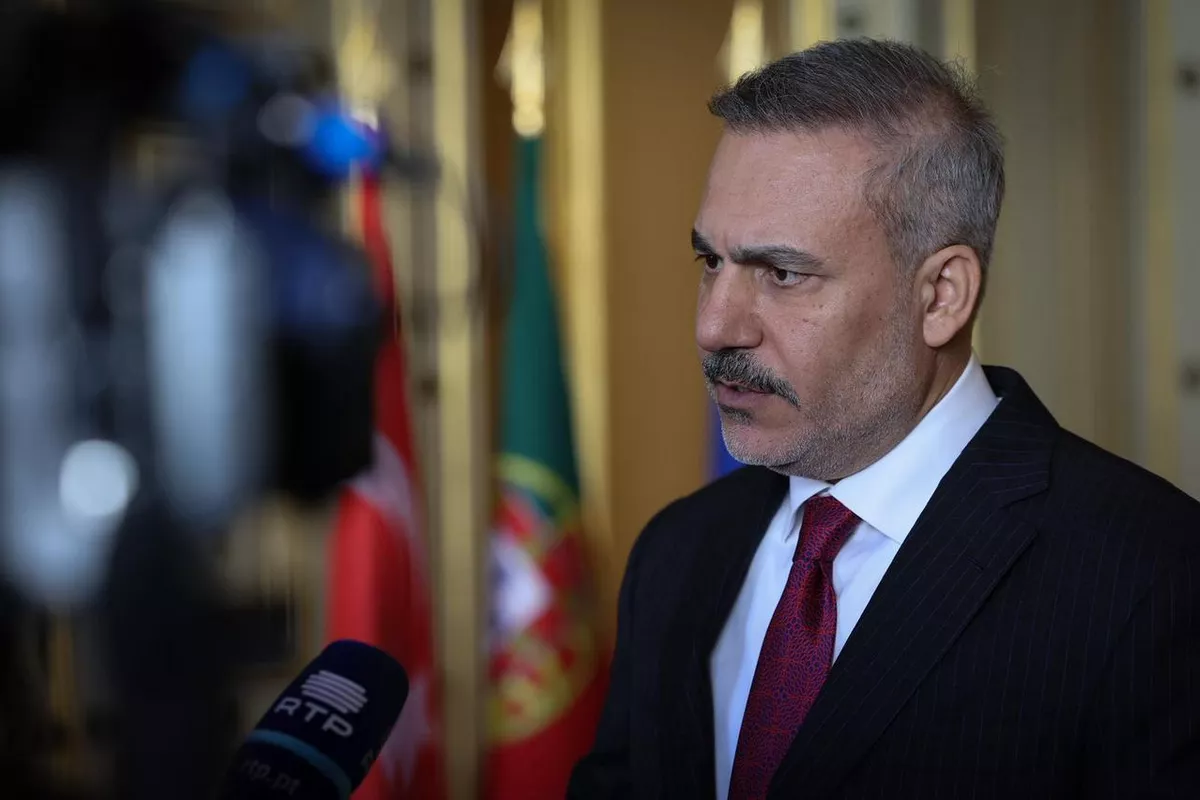 Türkiye Cautions Against Military Approaches in Hormuz Crisis