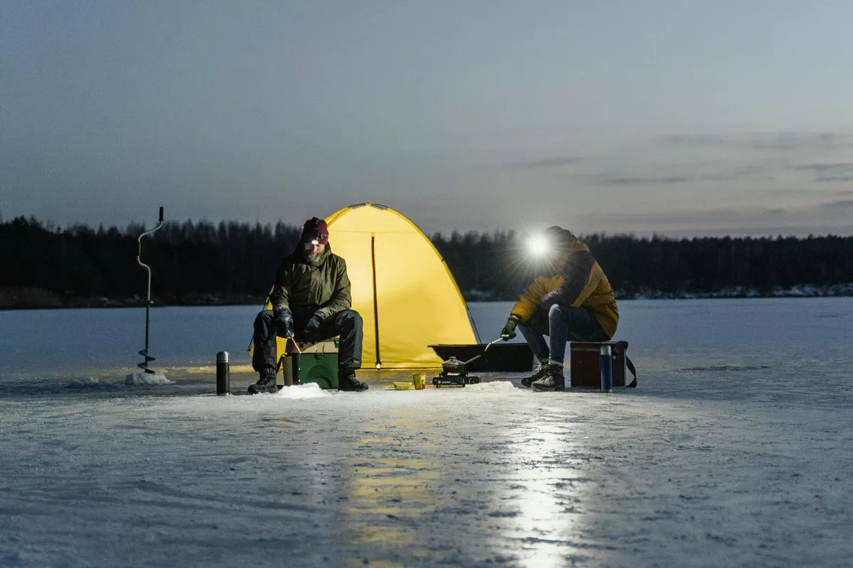 Two Fishermen Were Rescued from Lake Maibalyk in Astana