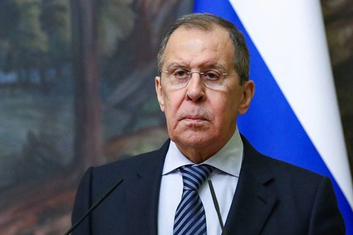 Russian FM Lavrov Arrives in Armenia