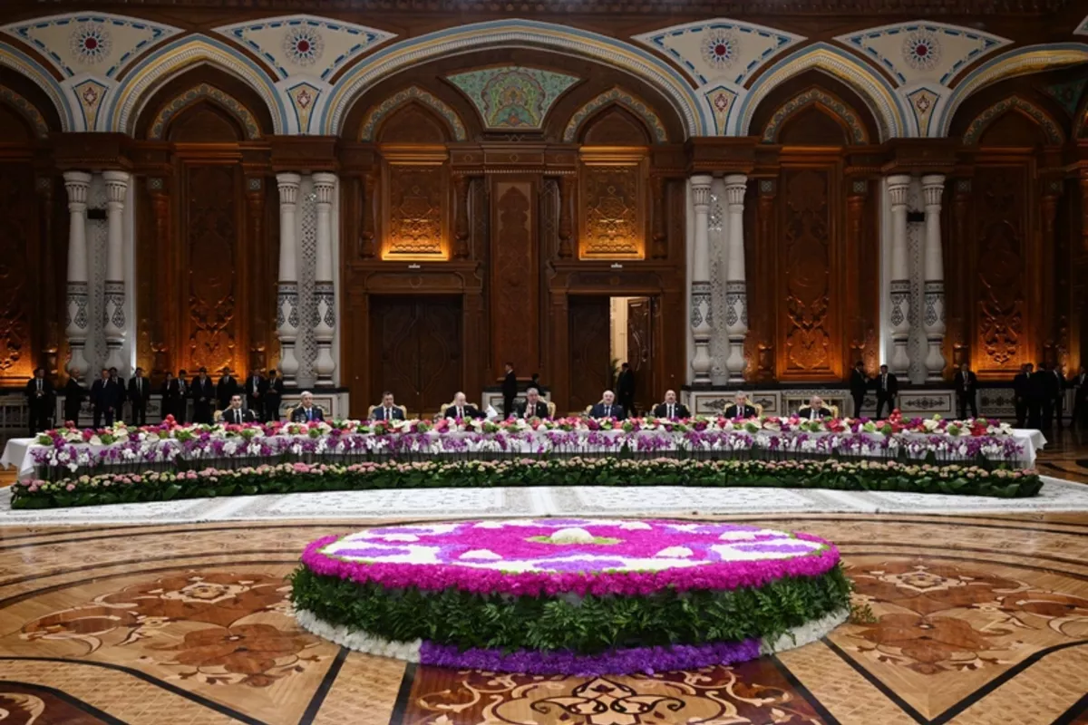 Ilham Aliyev Attends Official Reception for CIS Heads of State in Dushanbe