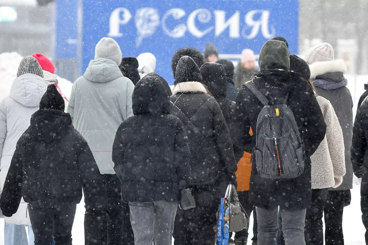 Russia Slips to Chad and Zimbabwe in Global Corruption Rank