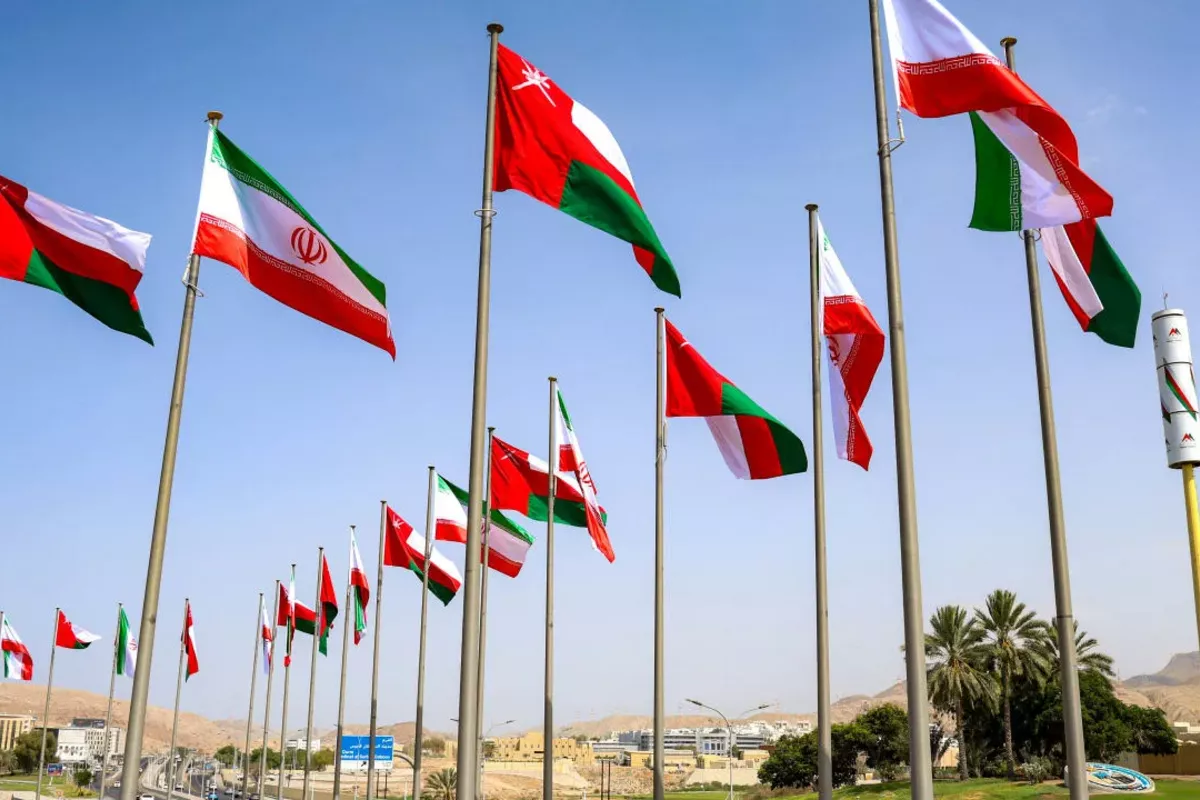 Iran, Oman Reach Preliminary Understandings on Hormuz Tansit