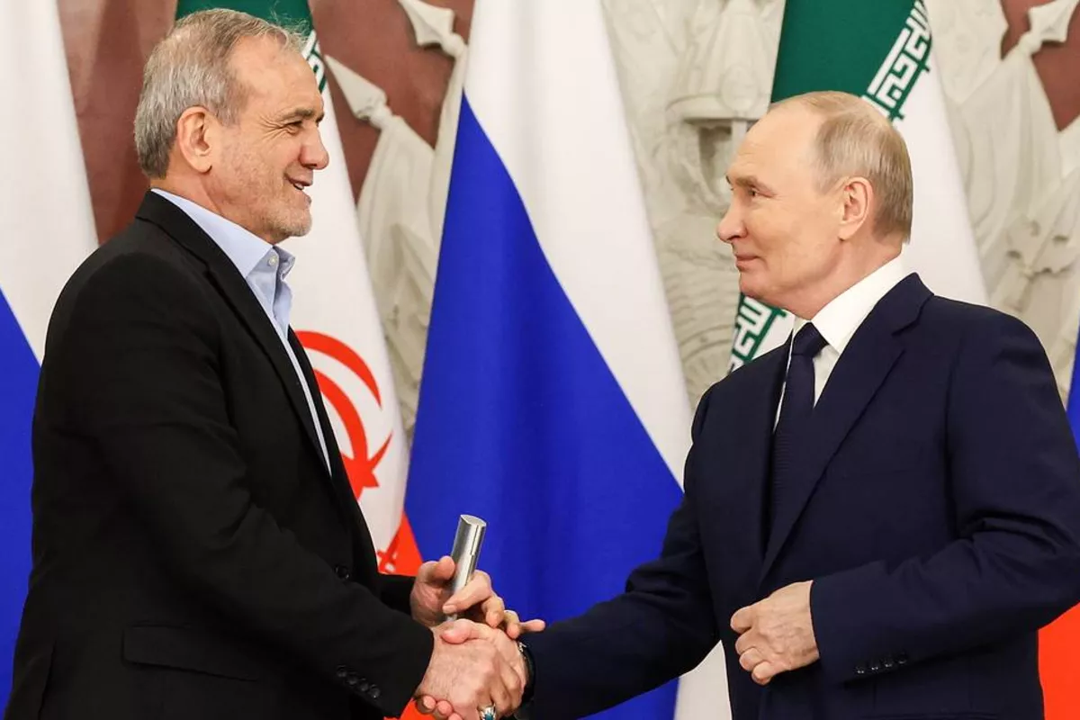 Iranian, Russian Presidents Set to Meet in Ashgabat