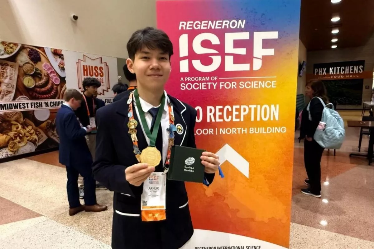 Teen From Kazakhstan Wins US Award for AI Cancer Detection Breakthrough