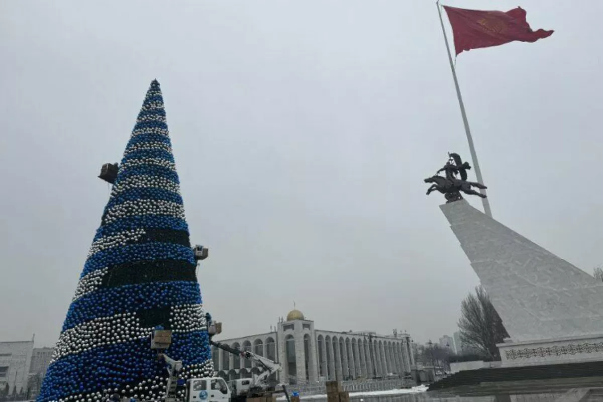 Kyrgyzstan Prepares to Light Main New Year Tree