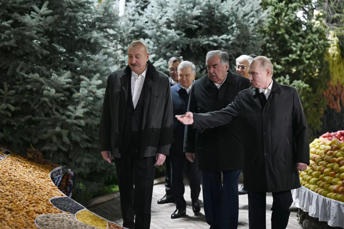 President Aliyev Attends Informal Dinner of CIS Heads of State in Dushanbe