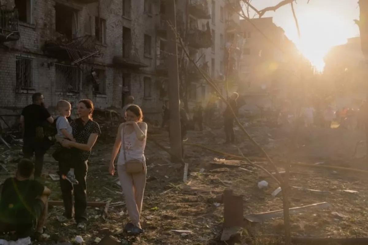 Deadly Russian Attack on Kyiv Leaves 7 Dead, 24 Injured