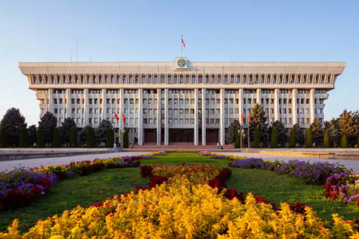 Kyrgyzstan Parliament Approves ADB Loan and Grant for Road Reconstruction