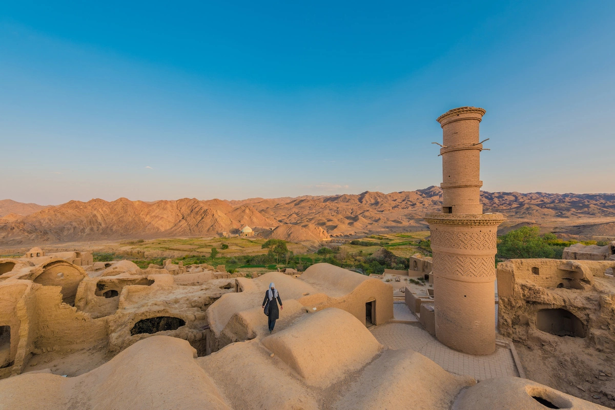 Uzbekistan, China Set Up Joint Archaeological Center to Enhance Silk Road Heritage Research