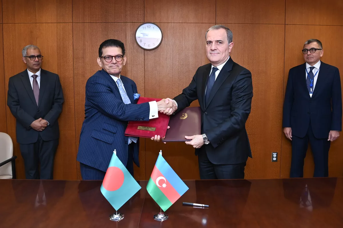 Azerbaijan, Bangladesh Sign Diplomatic Passport Visa Waiver Deal