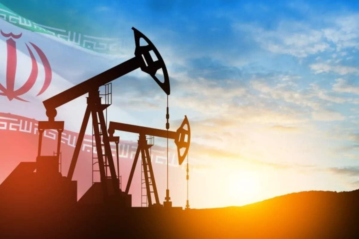 Oil on Track for First Weekly Drop in Seven Weeks Ahead of US-Iran Talks