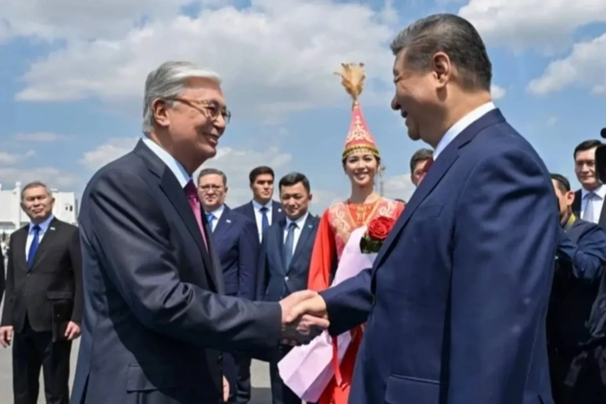 Tokayev Congratulates Xi Jinping on Birthday, Hails Kazakhstan–China Golden Era
