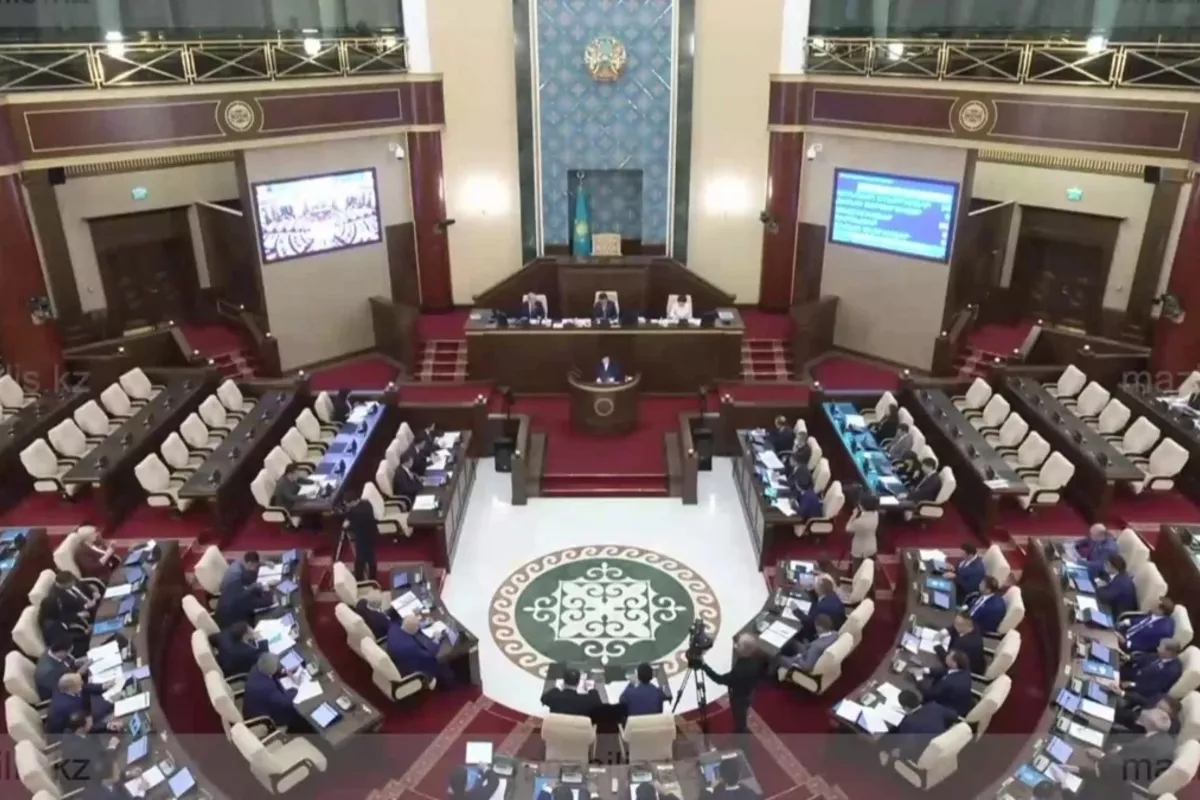 Kazakh Lawmakers to Debate Border Deal with Kyrgyzstan